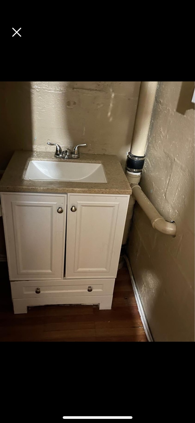 Building Photo - 1418 McKinley Ave