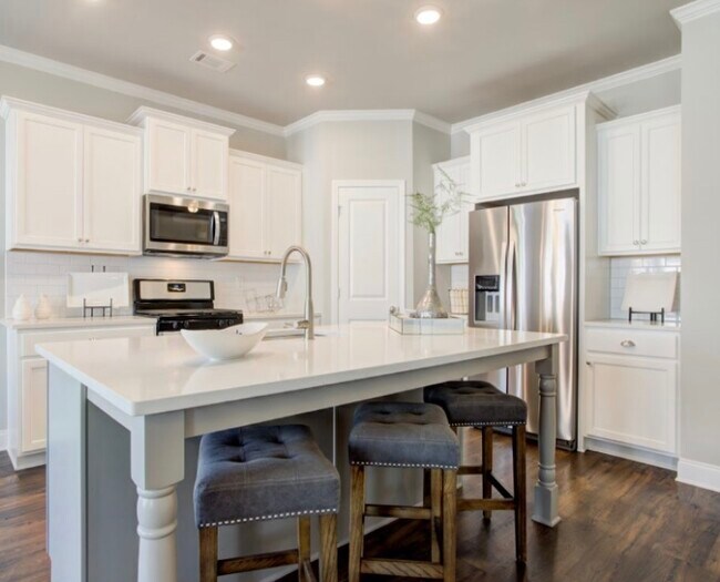 Building Photo - 2506 Morgan Chase Dr