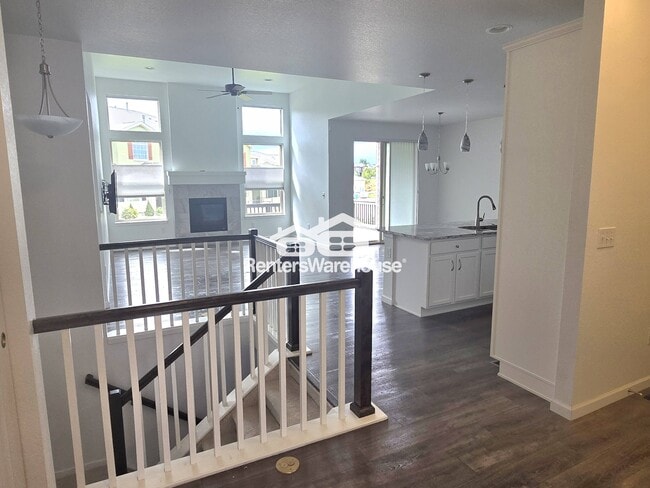 Building Photo - 11823 Barrentine Lp