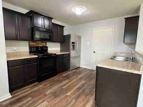 Photo - 6119 Southern Vis House