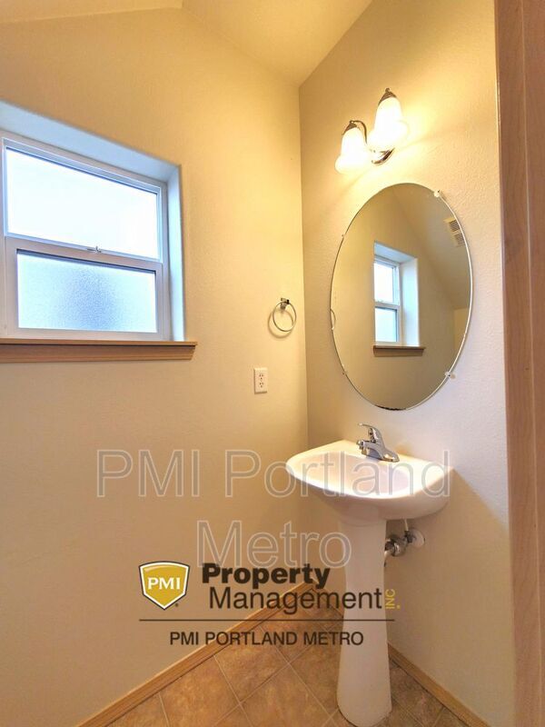 Foto del edificio - 4930 SE 122nd Ave
