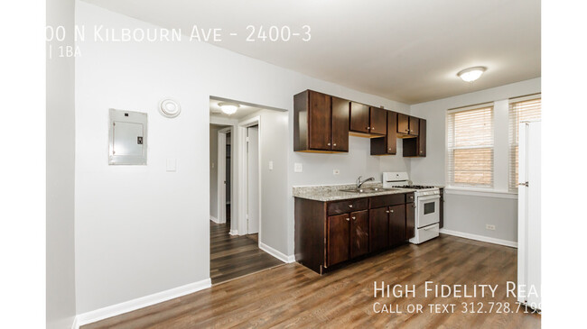 Building Photo - 2400 N Kilbourn Ave