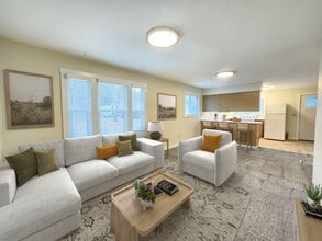 Building Photo - 2225 W Tenth Ave