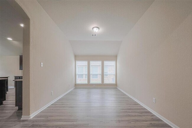 Building Photo - 3423 Single Ridge Way