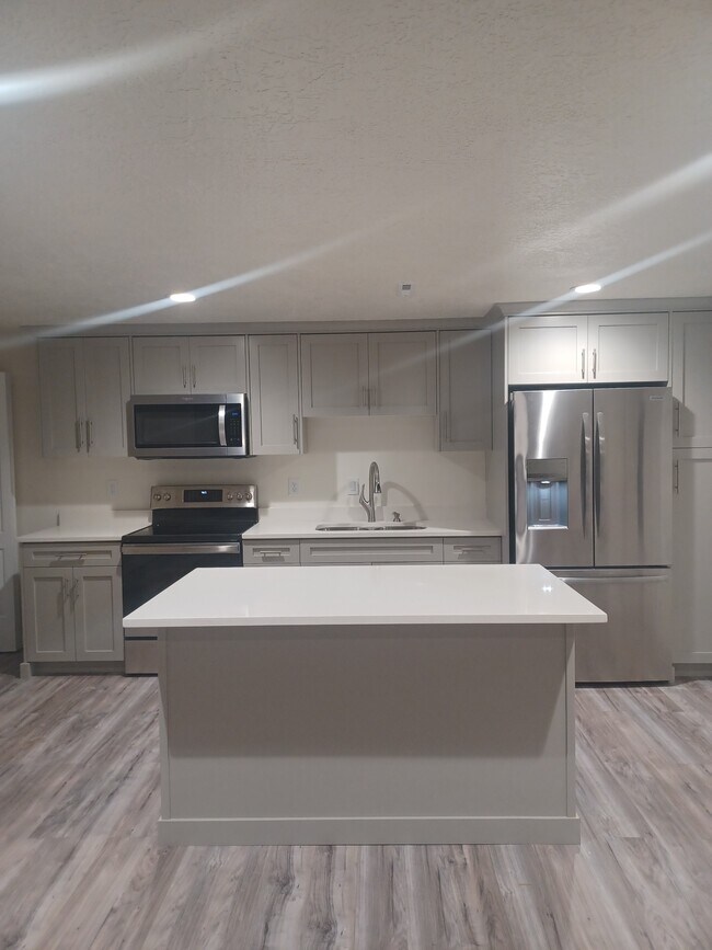 Building Photo - 3504 Willy Way