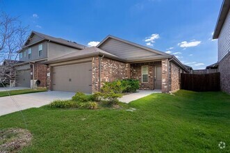 Building Photo - 808 Hay Loft Ln