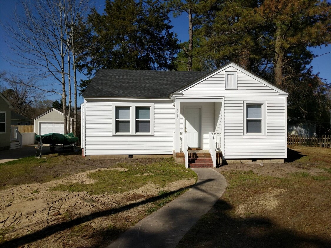1318 Horner St, Elizabeth City, NC 27909 House Rental in Elizabeth
