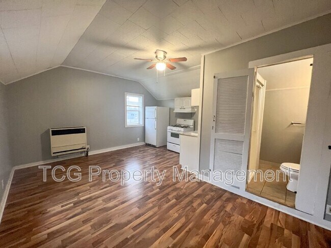 Foto del edificio - 410 N Monroe St