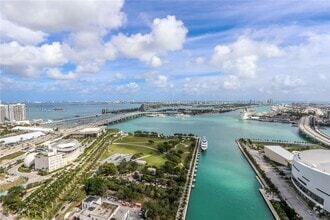 Building Photo - 888 Biscayne Blvd