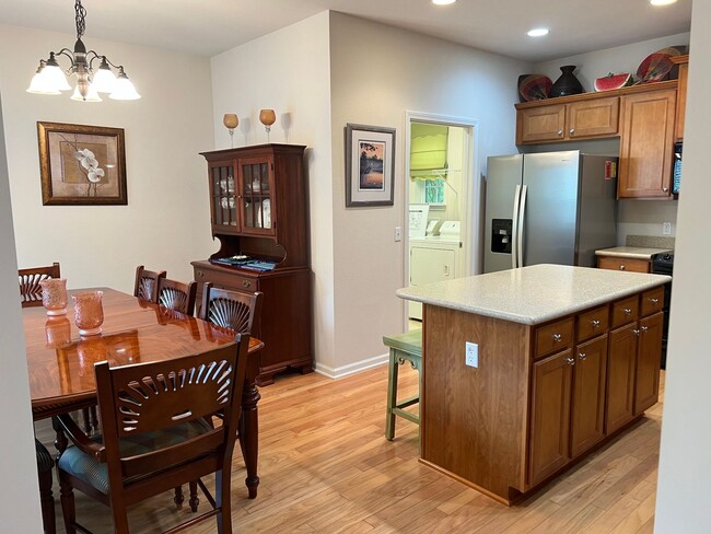 Building Photo - Spacious Sun City Home on Cul-De-Sac with Flexible terms