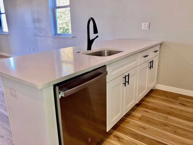 Foto del edificio - 5437 Baltimore Ave