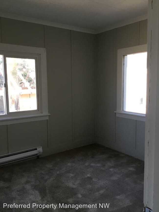 Foto del edificio - 2618 Oakes Ave