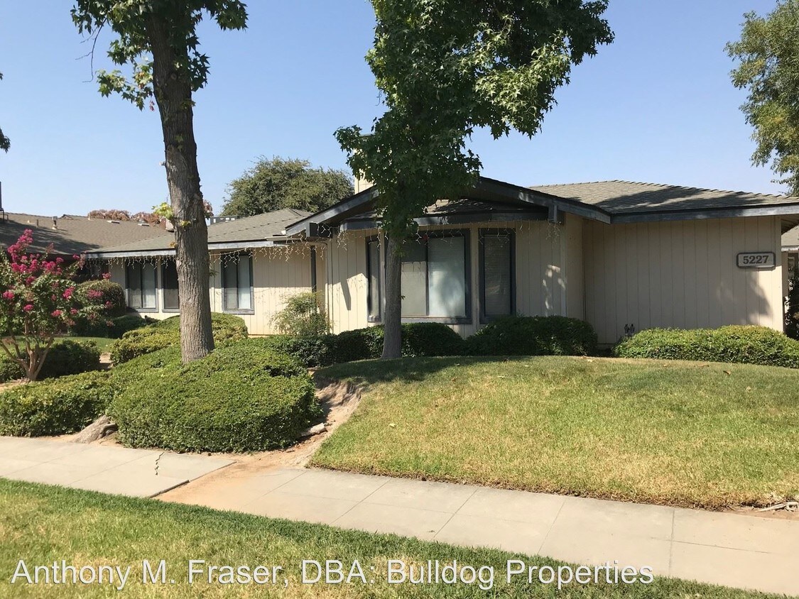 Foto principal - 5227 E Liberty Ave