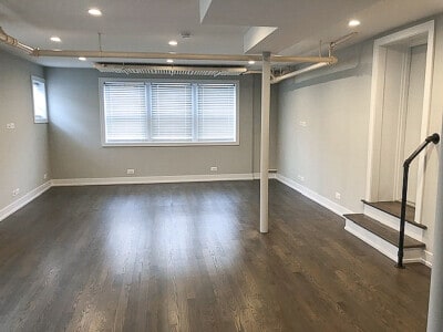 Building Photo - 1931 W Winona St