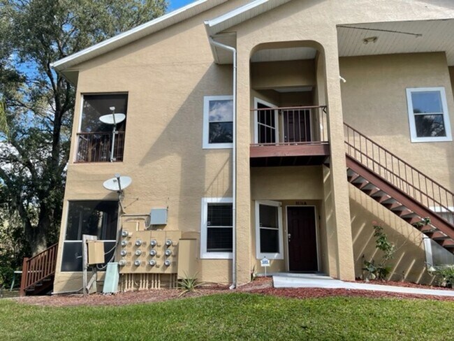 Foto del edificio - FULLY FURNISHED - Peaceful 4 Bed / 2 Bath Condo