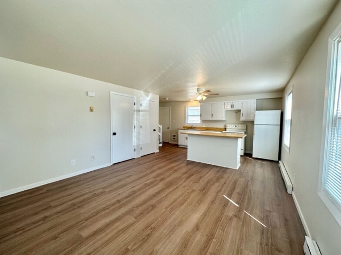 Foto principal - 804 7th St