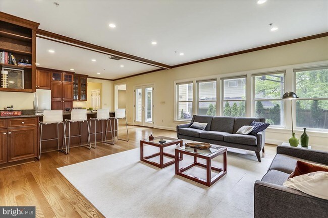 Foto del edificio - 9717 Montauk Ave