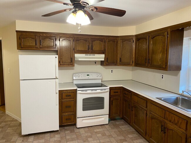 Foto del edificio - 271 Palmer Rd