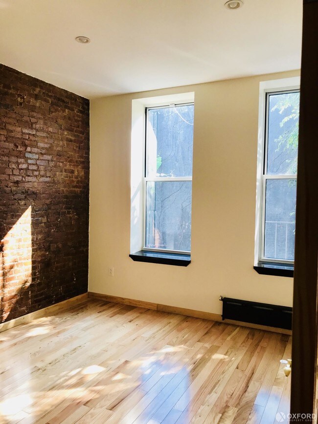 Building Photo - 208 Wyckoff Avenue