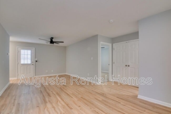 Building Photo - 301A Old Plantation Road