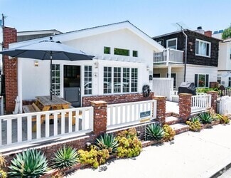 Building Photo - 210 Opal Ave