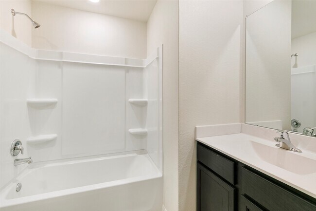 Foto del edificio - 8115 Vacek Meadows Loop