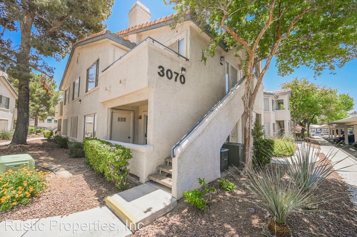 Primary Photo - 2 br, 2 bath House - 3070 Tarpon Dr. #101