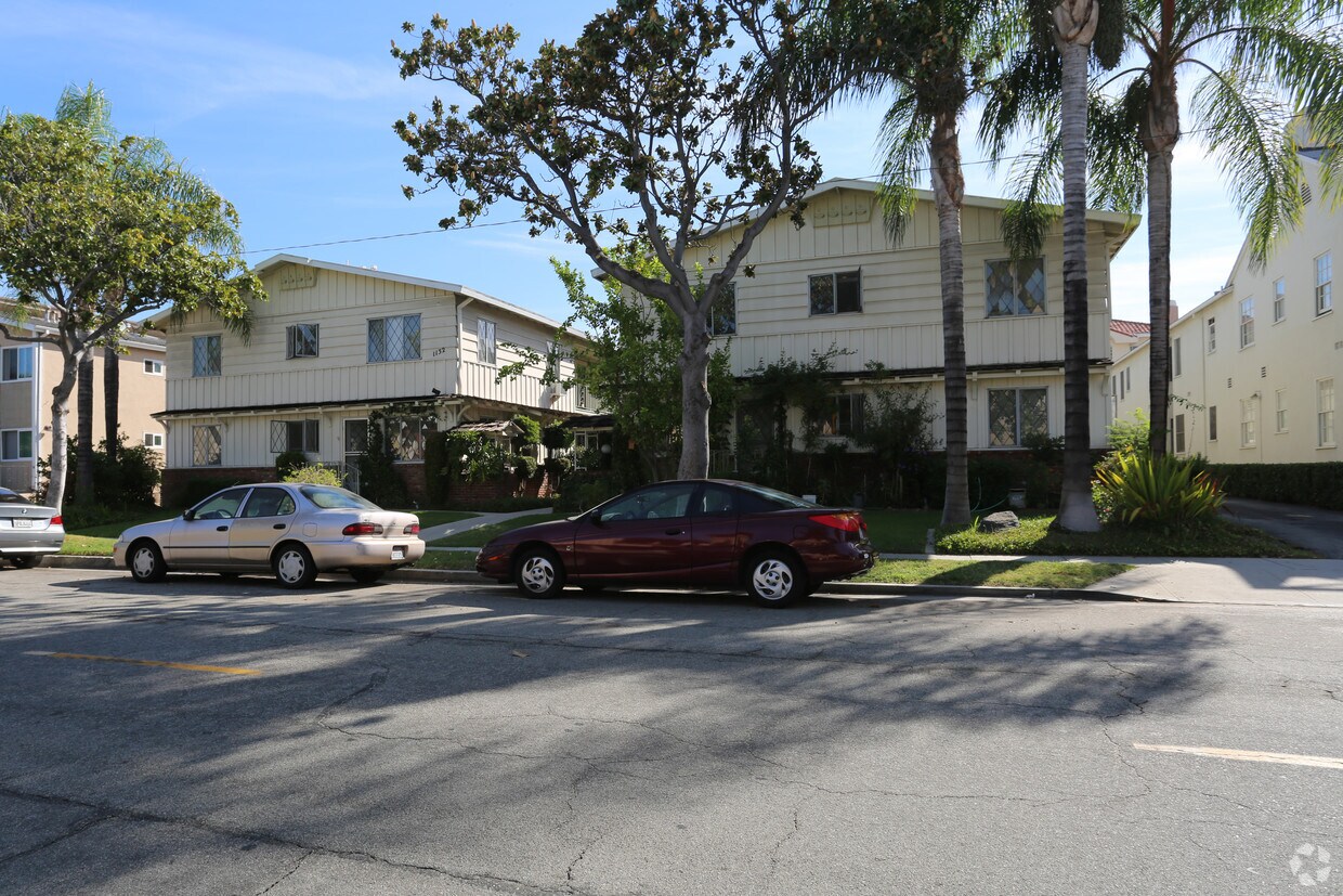 Foto del edificio - 1130 N Louise St