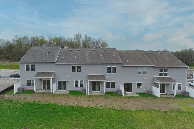 Foto del edificio - **BE THE LUCKY ONE TO LIVE IN THIS 2024-BU...
