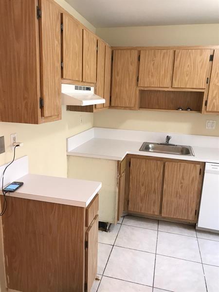 Foto del edificio - 506 Gardens Dr