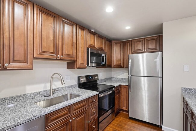 Foto del interior - 73rd Ave Apartments