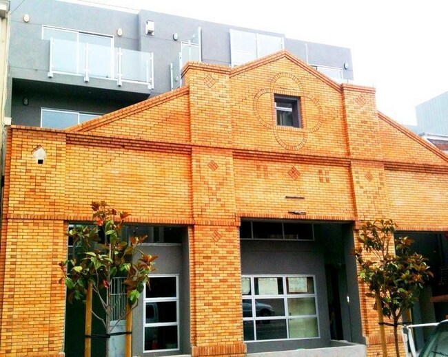 Building Photo - 421 Arguello Blvd