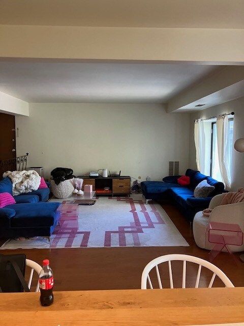 Foto del edificio - 5708 Walnut St