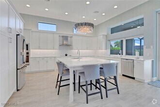 Building Photo - 6007 Barthelemy Ave