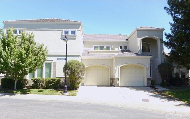 Primary Photo - 805 W Cove Way