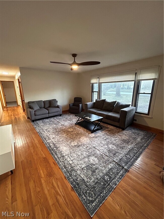 Foto del edificio - 8523 Columbia Rd