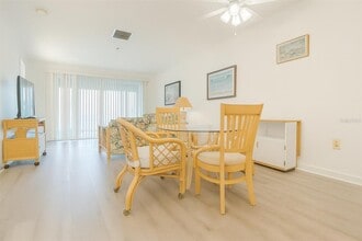 Building Photo - 2124 N Tamiami Trl