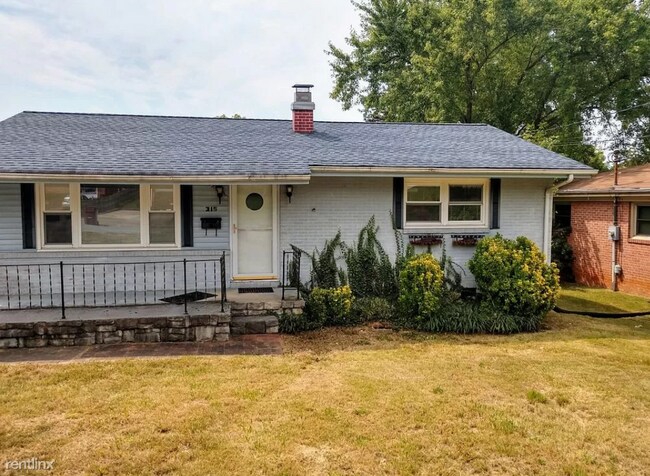 Building Photo - 3 br, 2 bath House - 315 Greenway Dr