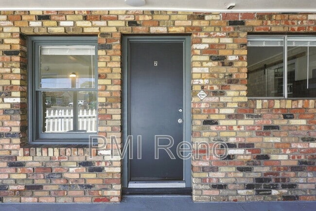 Building Photo - 1515 N Carson St