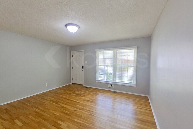 Foto del edificio - 11623 Altozano Ln