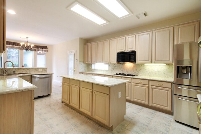 Foto del edificio - 18811 Cypress Chateau Dr