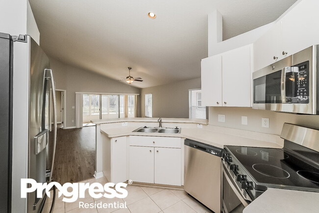 Building Photo - 12721 Bramfield Dr