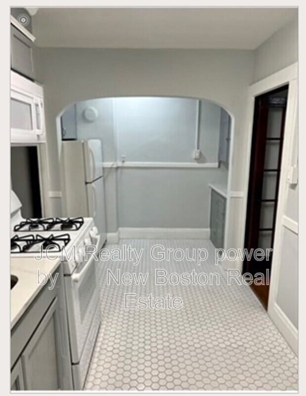 Photo - 264 Boston St Apartment