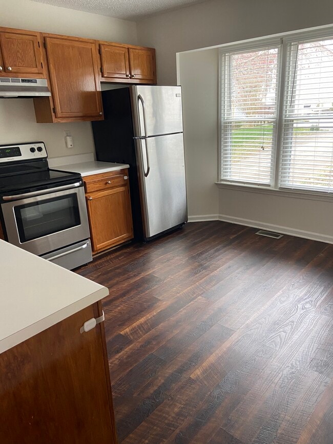 Building Photo - 310 Wax Myrtle Ct