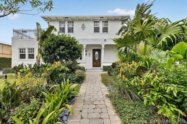 Building Photo - 412 El Prado