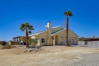 Building Photo - 14997 McGarger Rd