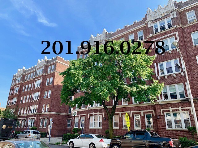 Primary Photo - 19 Kensington Ave