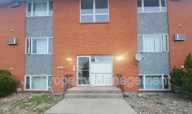 Building Photo - 3524 11th Ave S
