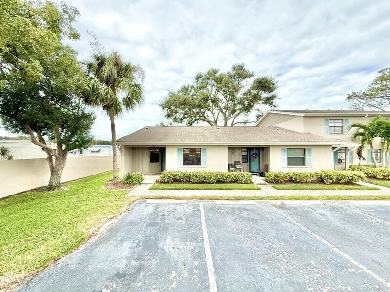 Photo - 2131 Ridge Road South - 1