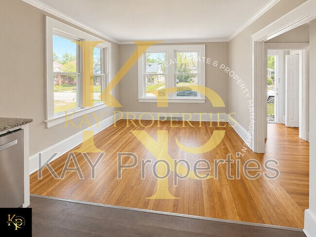Foto del edificio - 817 Marigold St